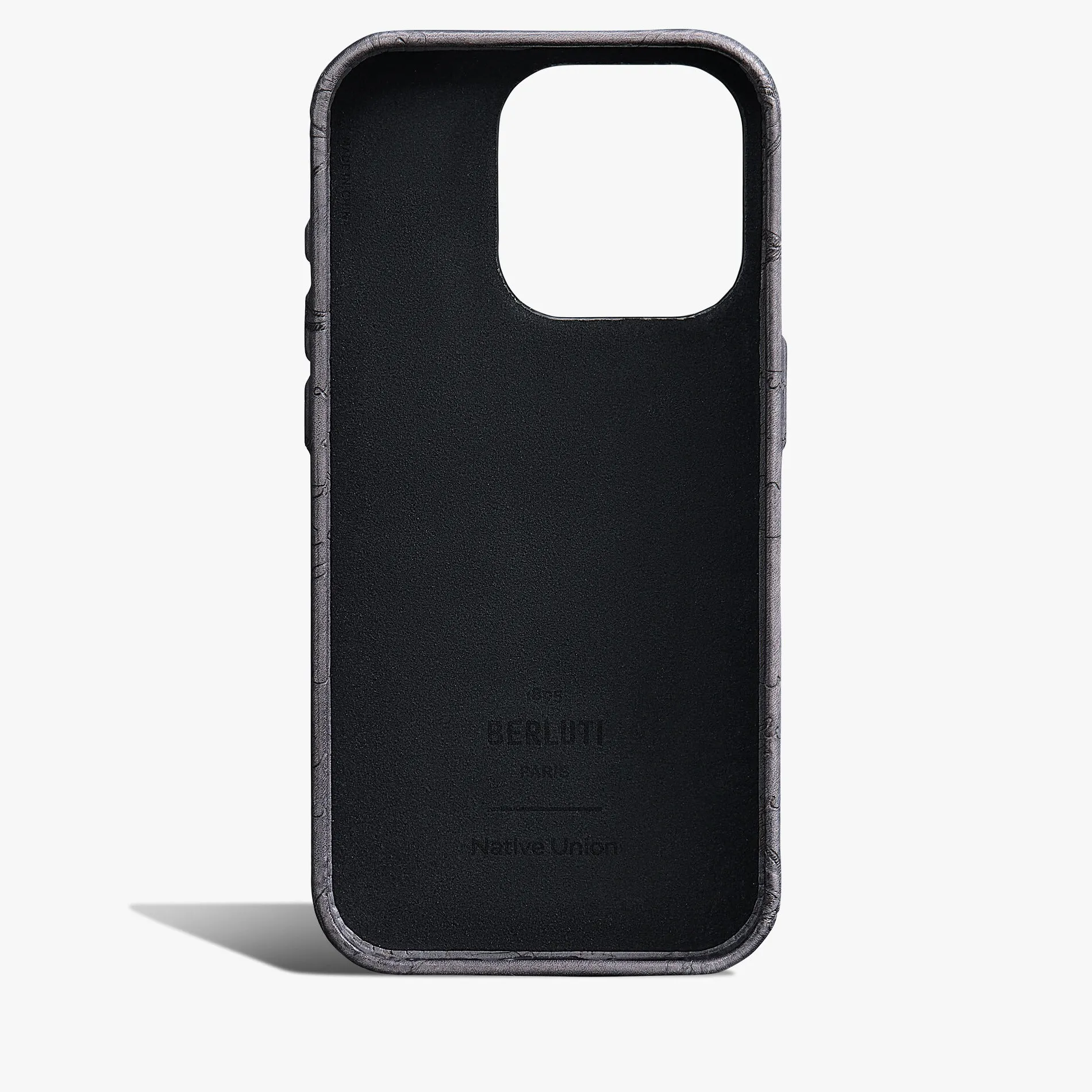 Berluti &Eacute;tui iPhone 16 Pro En Cuir Scritto | Housses & Étuis | Objets, High-tech & Lifestyle