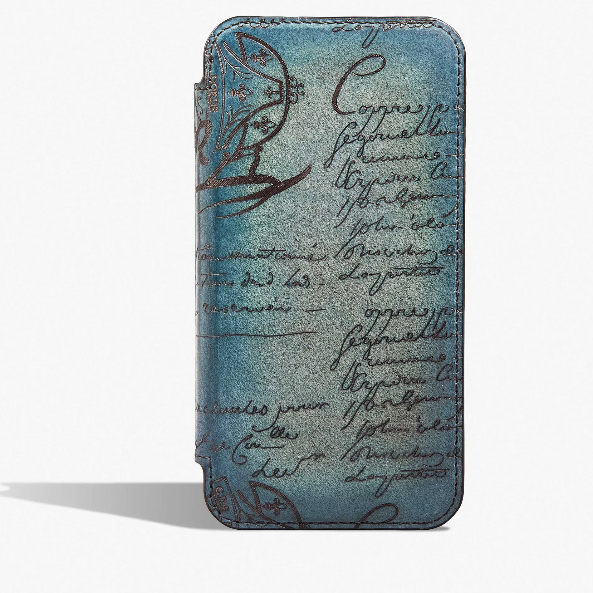 Berluti Étui iPhone 15 Pro Folio En Cuir Scritto | Housses & Étuis | Objets, High-tech & Lifestyle