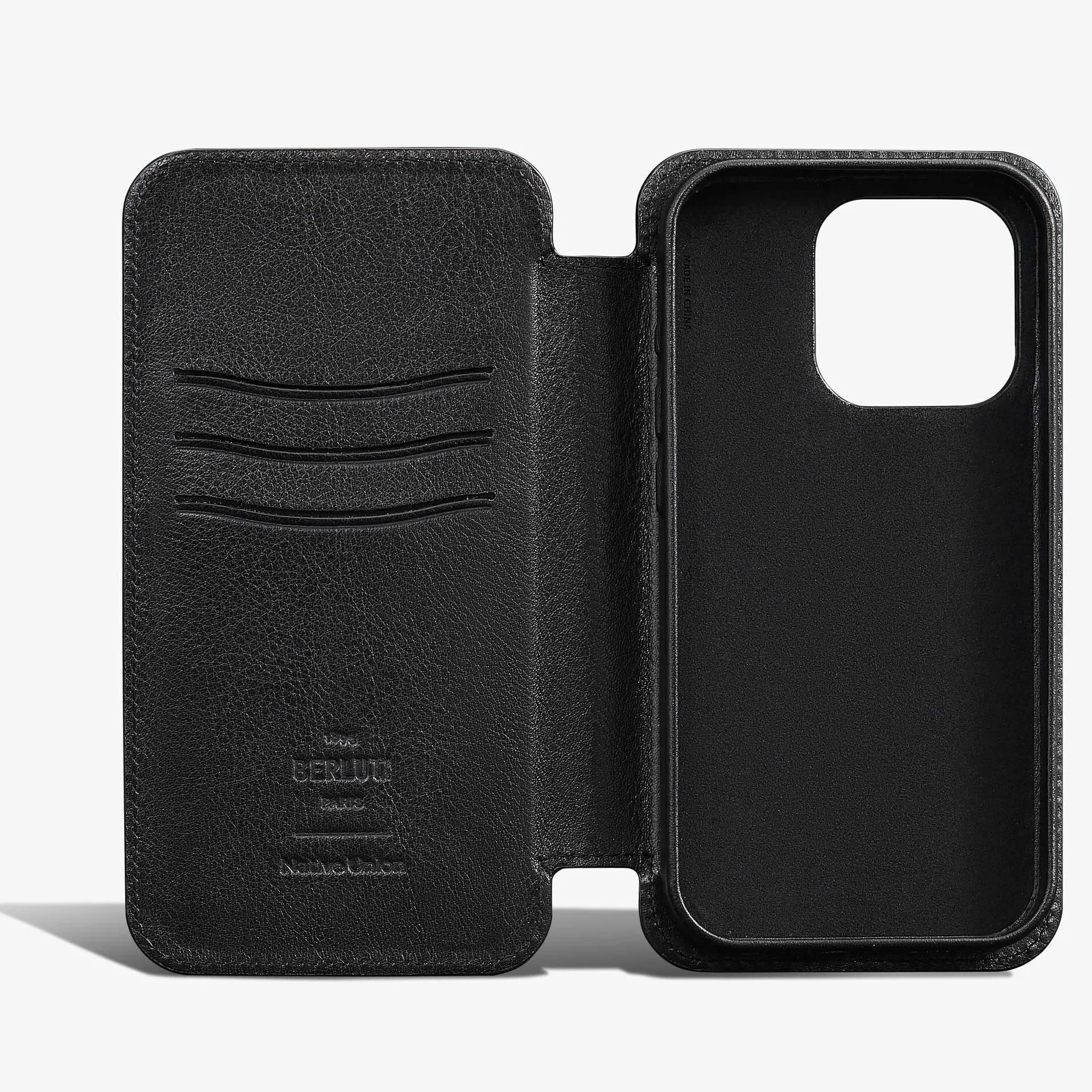 Berluti &Eacute;tui iPhone 16 Pro Folio En Cuir Scritto | Housses & Étuis | Objets, High-tech & Lifestyle