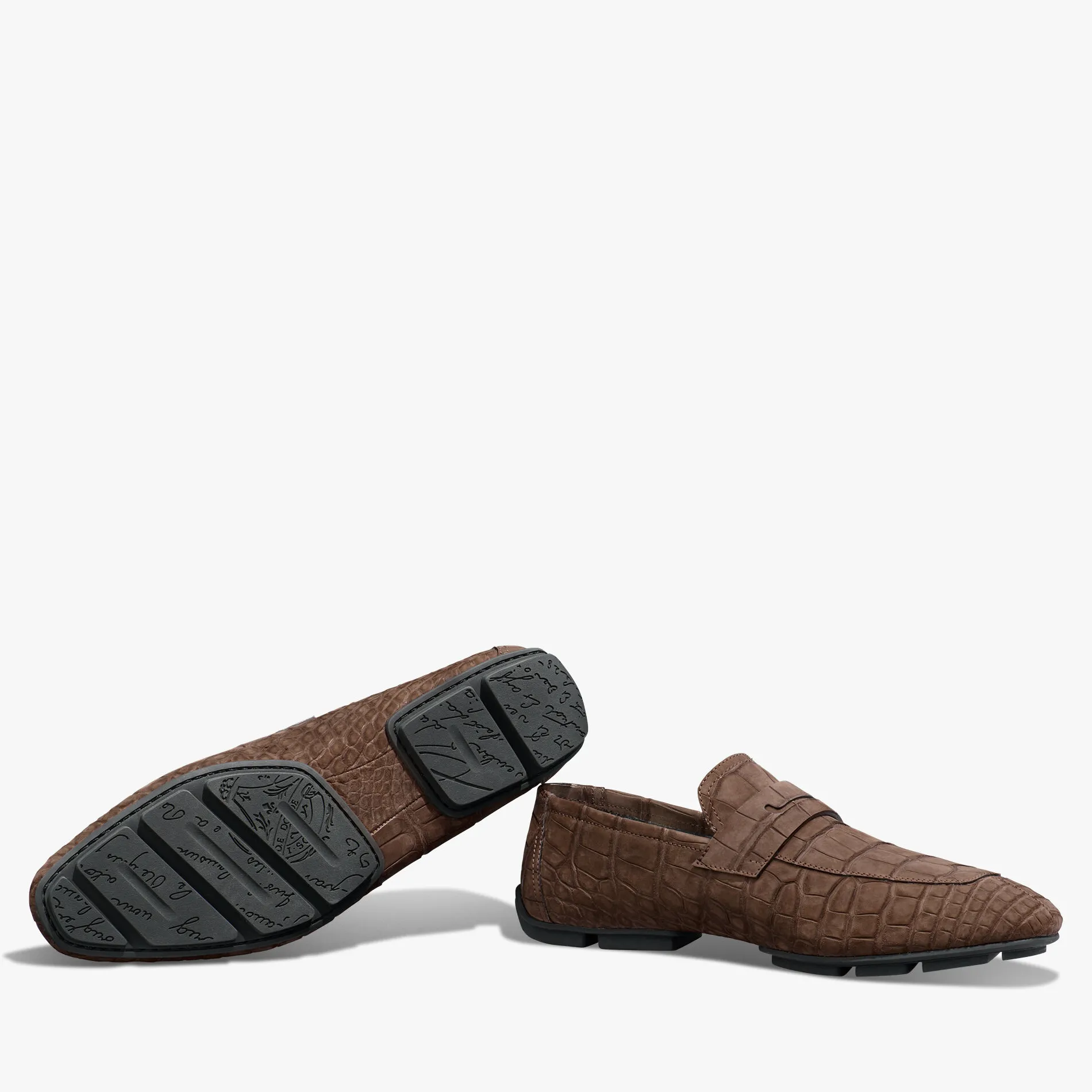 Berluti Mocassin Lorenzo Drive En Cuir d'Alligator Nubuck&eacute; | Mocassins & Boucles